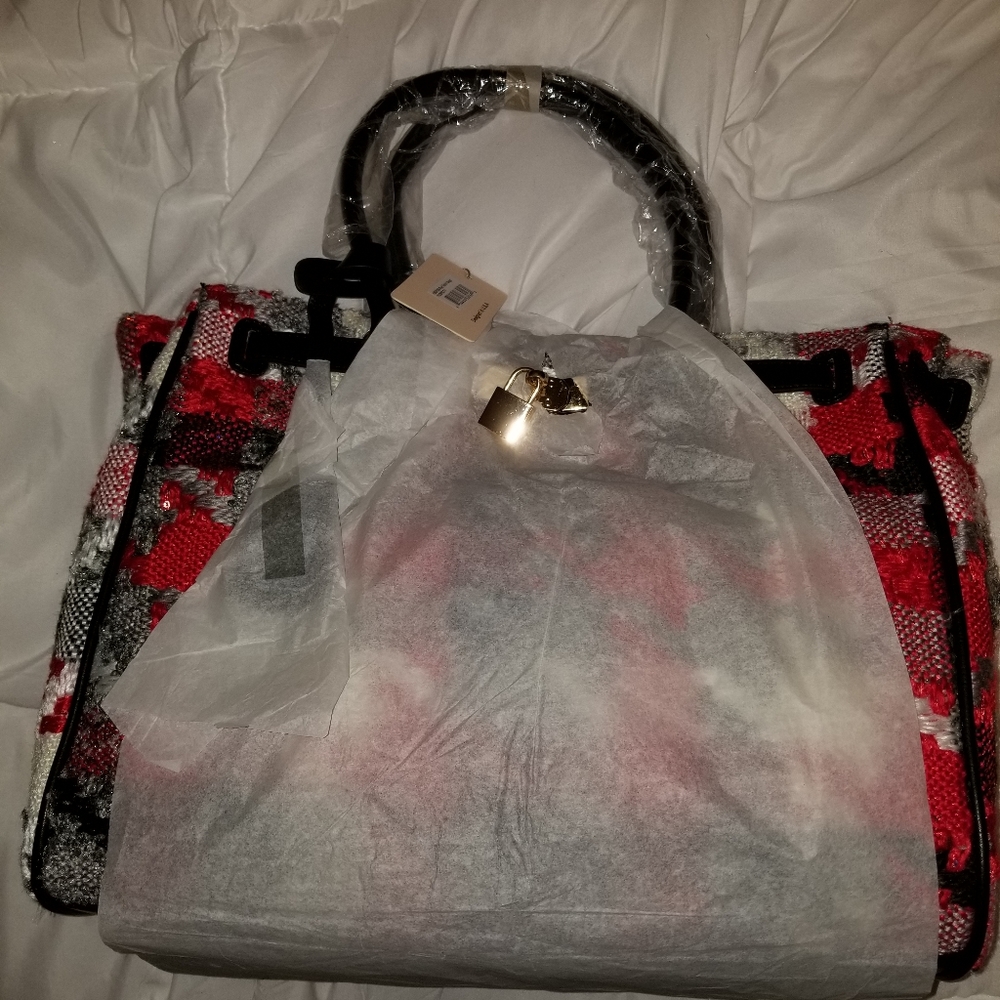 NWT Mellow World satchel